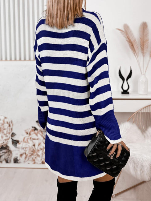 Gestreiftes Rollkragen-Kleid für Damen | Warme Strickmode für Winter