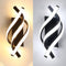 Minimalistisches LED Wandlicht mit 3-Farb-Temperatur