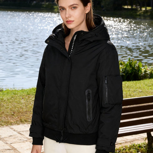 Daunenjacke Damen schwarz | Kurze Warme Winterjacke mit Kapuze