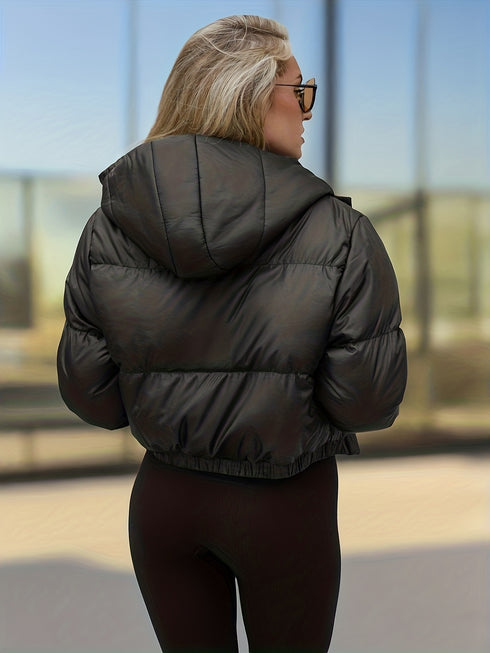 Kurze khakifarbene Damen Daunenjacke mit Kapuze