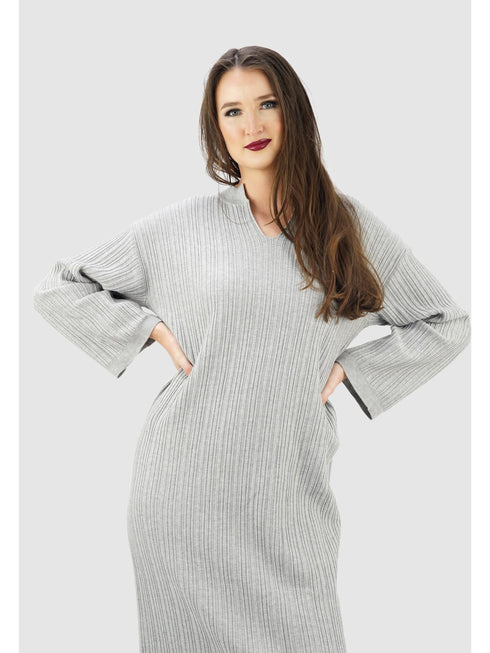 Rippstrick Maxi WinterKleid Damen | V-Ausschnitt & Langarm