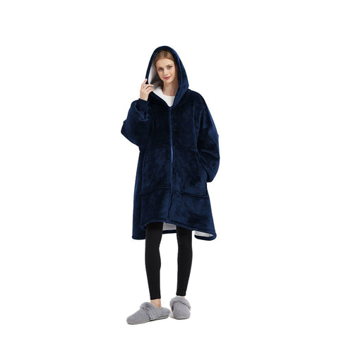 Übergroße Kapuzendecke mit Ärmeln und Reißverschluss | kuschelige Kapuzendecke