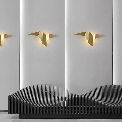 Kreative Wandleuchte in Vogel-Design