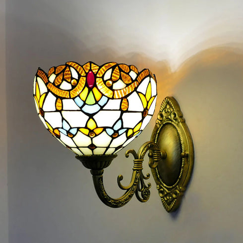 Freya Tiffany Stil Wandleuchte mit Buntglas | Shiraki