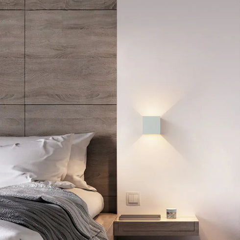 LumiSleek LED-Wandleuchte