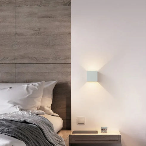 LumiSleek LED-Wandleuchte