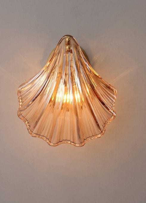 Muschel-Wandleuchte für maritime Eleganz