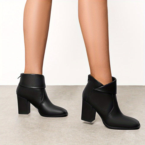 DAMEN KNÖCHELSTIEFEL MIT QUADRATISCHER SPITZE - BLOCKABSATZ-BOOTIES