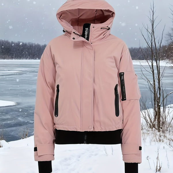 Damen Daunenjacke mit Kapuze – kurzer Stil & Windschutz