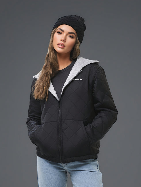 DAMEN WINTERJACKE MIT KAPUZE IN SCHWARZ | SCHWERE QUALITÄT