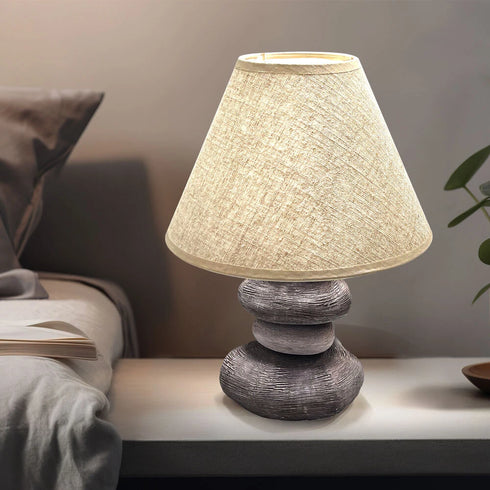 Hedvig Tischleuchte Keramik E14 Steinoptik Textilschirm | Shiraki