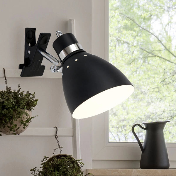 Astrid Klemmleuchte Wandspot Schwarz Strahler | Shiraki