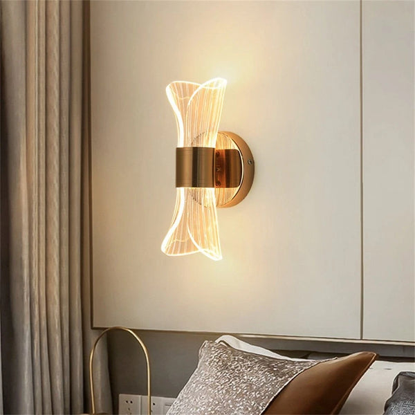 Anja LED Wandleuchte Dimmbar Metall Acryl Gold | Shiraki