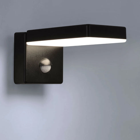 Evi LED Außenleuchte mit Bewegungsmelder IP65 Kunststoff | Shiraki