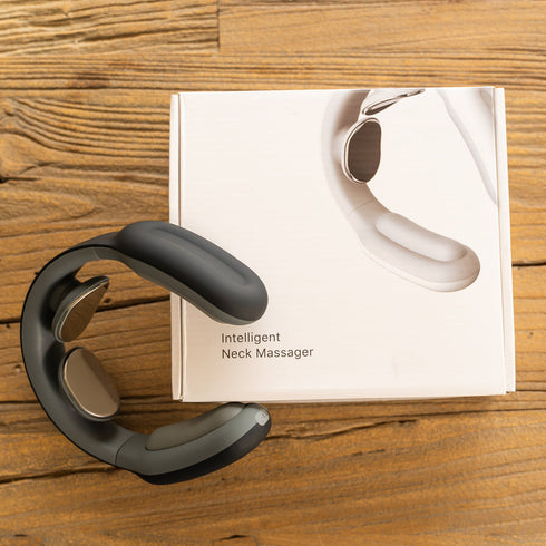 Pulse & Heat Intelligentes Nackenmassagegerät