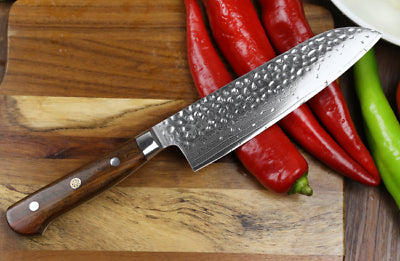 Haruko- Handgefertigtes Damaststahl-Santokumesser