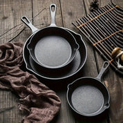 GussFeueri – 3er Set Gusseisenpfannen für Grill, Gas & Ofen | 17 cm, 21 cm, 26 cm | Für Steak, Rösti & mehr