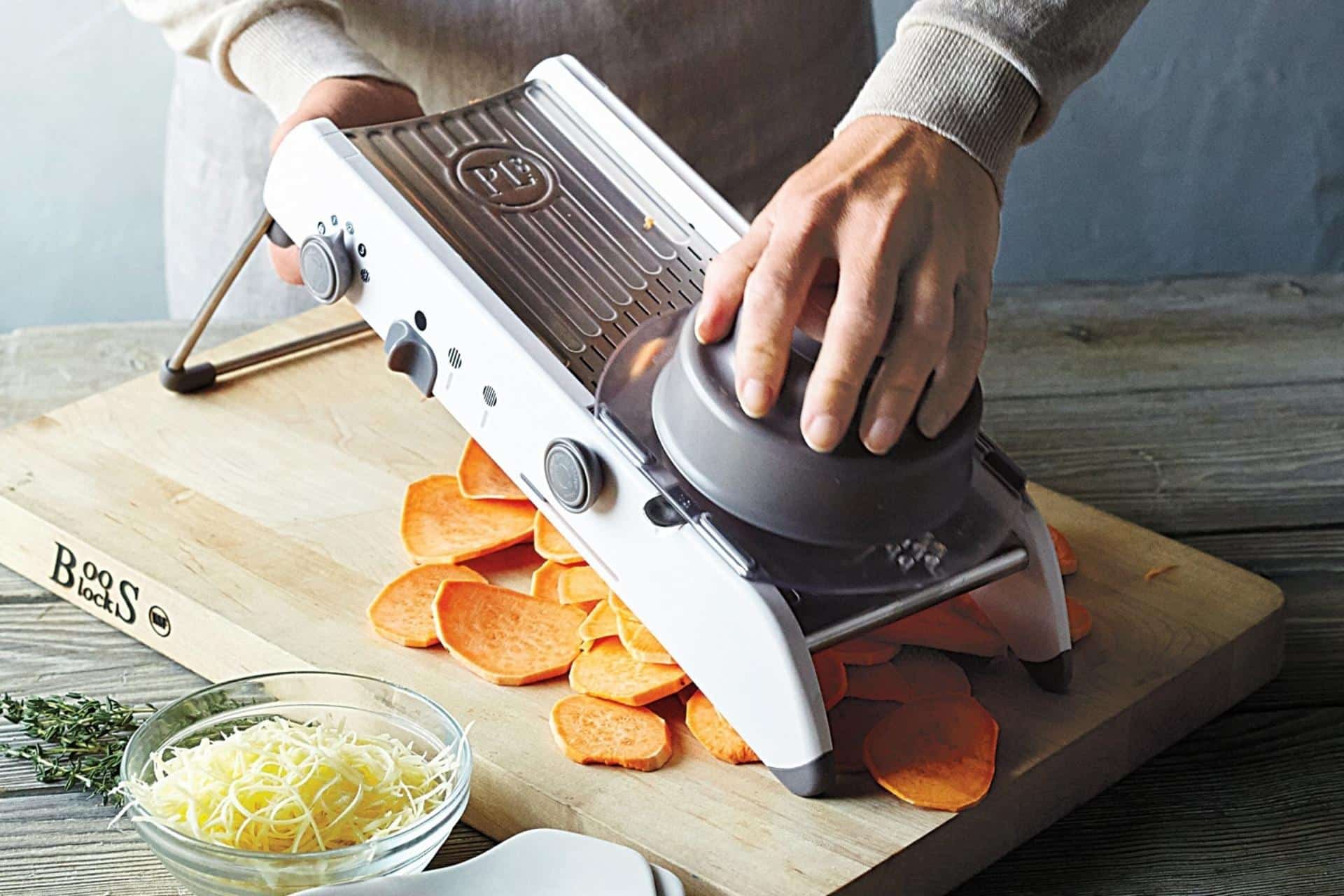 Mandoline Gemüseschneider – Professionelle Reibe mit Einstellbare 304 Edelstahl Klingen