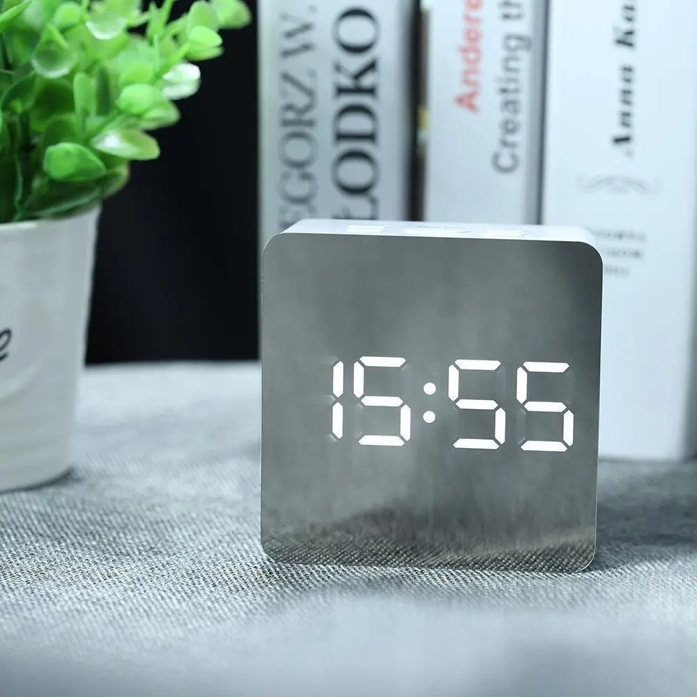 bestsellrz-digital-alarm-clock-smart-mirror-desktop-bedside-nightlight-mirrortouch-alarm-clocks-mirrortouch-13791885492311.jpg