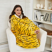 ComfyHoodie - Hoodie & Blanket